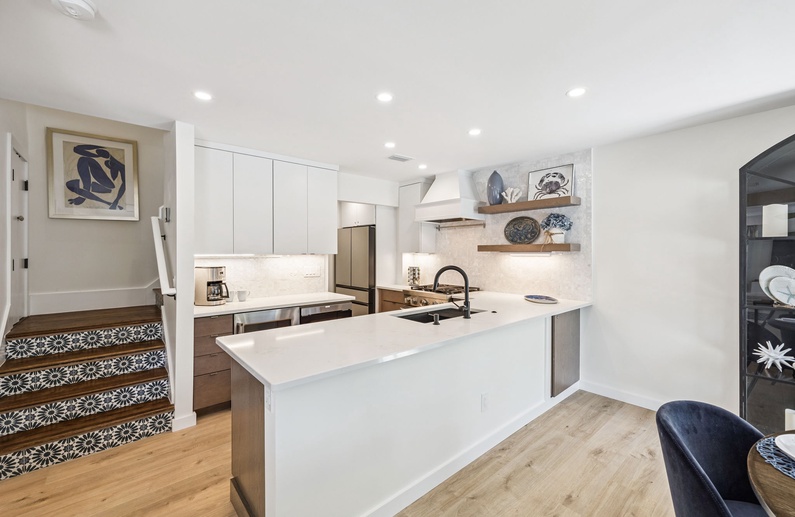 Fully Equipped Chef's Kitchen - Perfect for Cooking Gourmet
