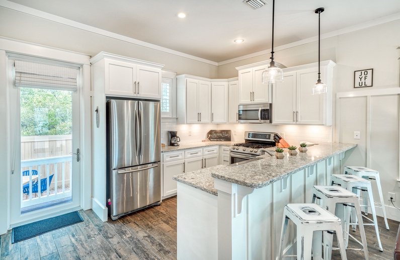 Beautiful kitchen with bar seating!