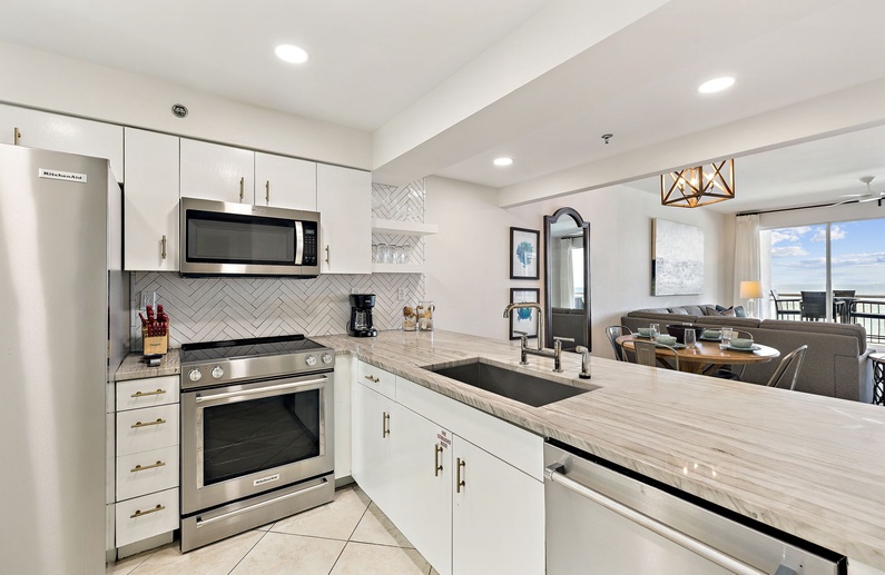 Spacious & Fully Equipped Kitchen