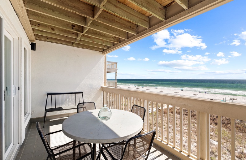 Enjoy Morning Coffee on the Gulf-Front Balcony!