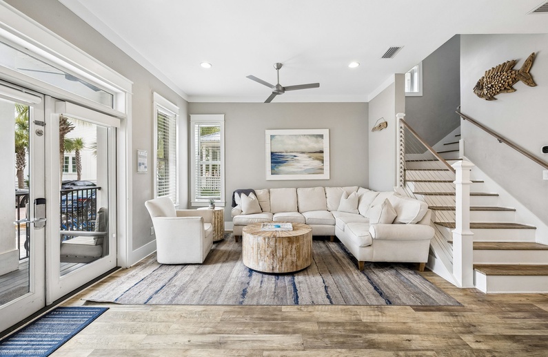 Cozy & Inviting Living Area