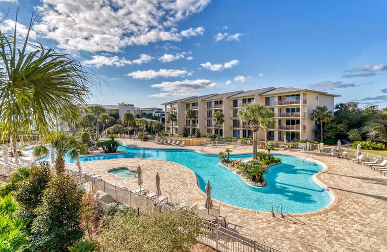 Lagoon Pool