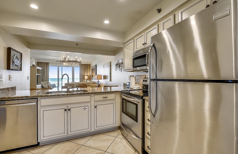 Fully Equipped & Spacious Kitchen