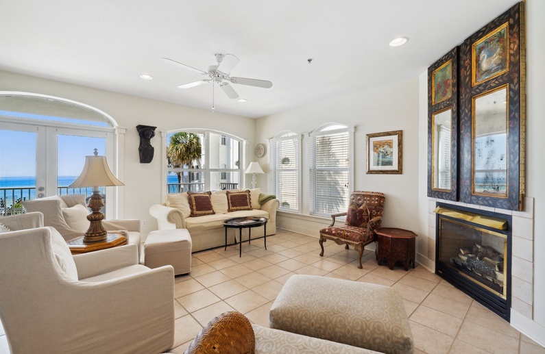 Spacious & Open Living Area