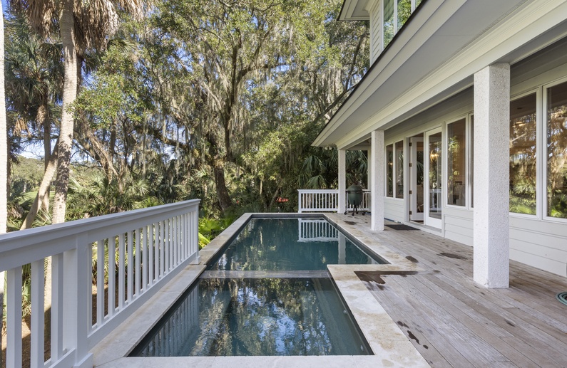 Private Pool and Spa