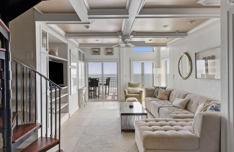 5141 Windswept Villa