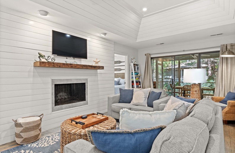 1071 Sparrow Pond Cottage