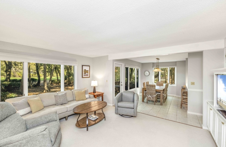 1312 Fairway Oaks Villa