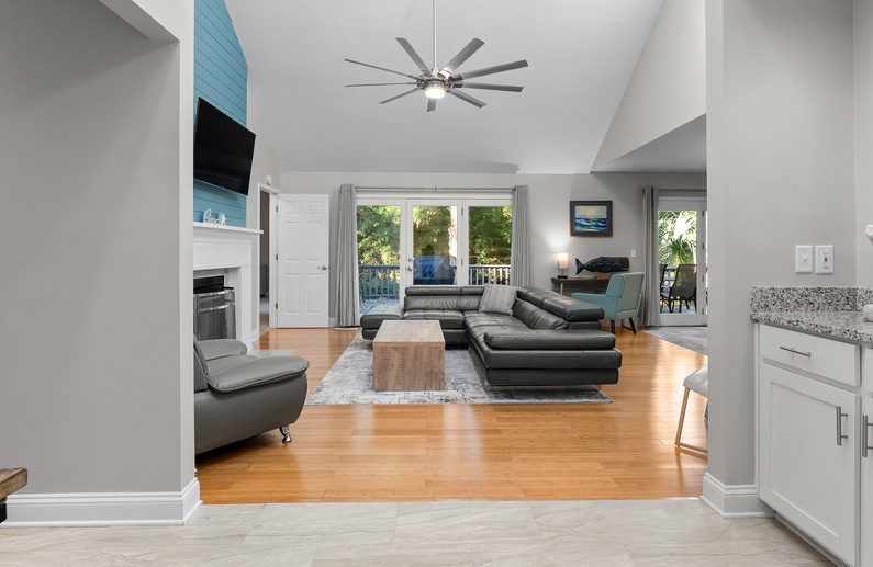 Living Area (Fireplace not available for guest use)