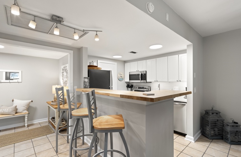 2263 Shipwatch Villa