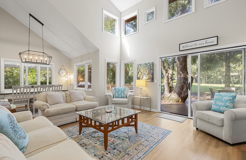 385 Green Winged Teal Road