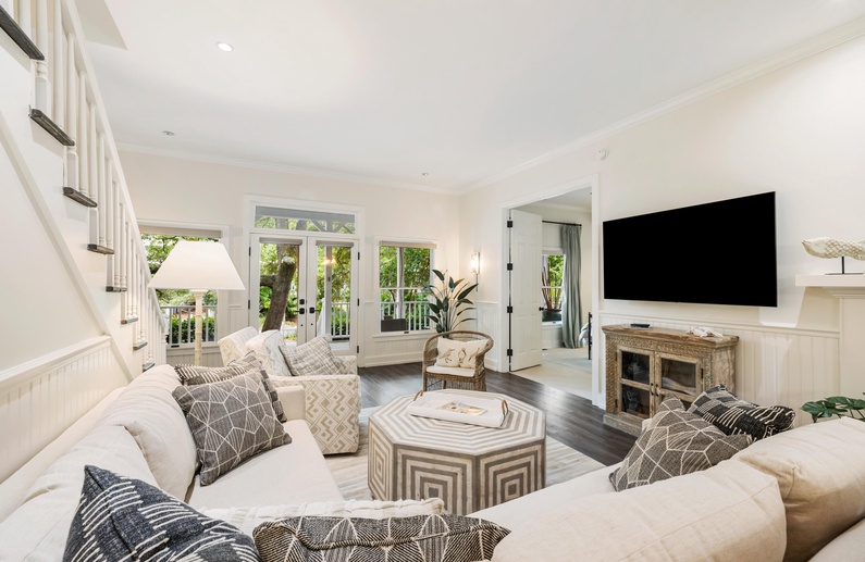 11 Atlantic Beach Court