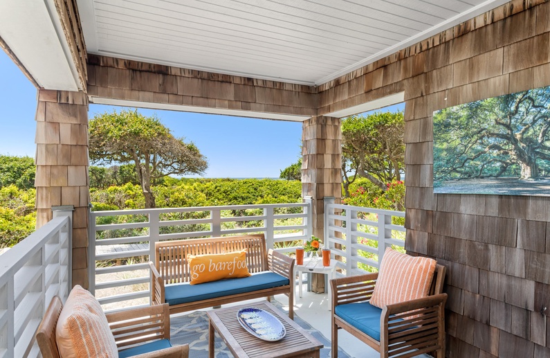 4441 Windswept Villa