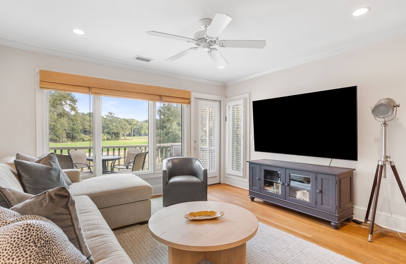 1380 Fairway Oaks Villa