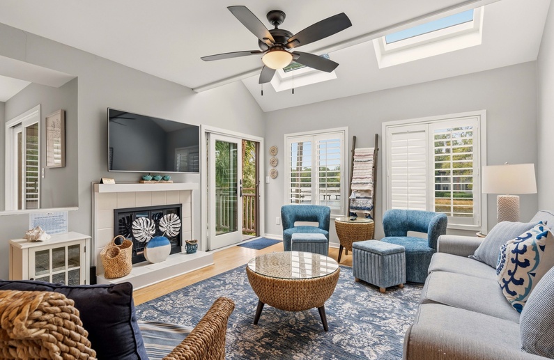 4375 Windswept Villa