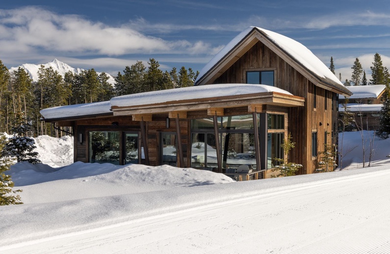 Silvertip Cabin 22 Alpine Bend