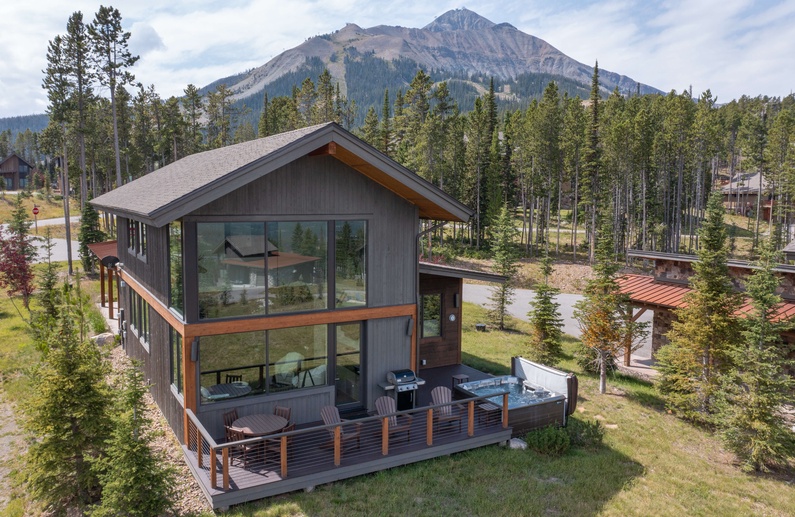 Silvertip Cabin 4 Silver Peaks Photo