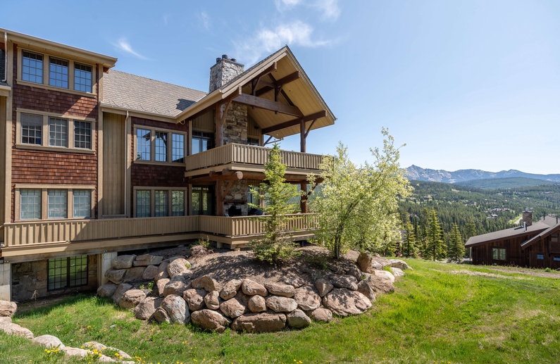Deep Forest Retreat Photo