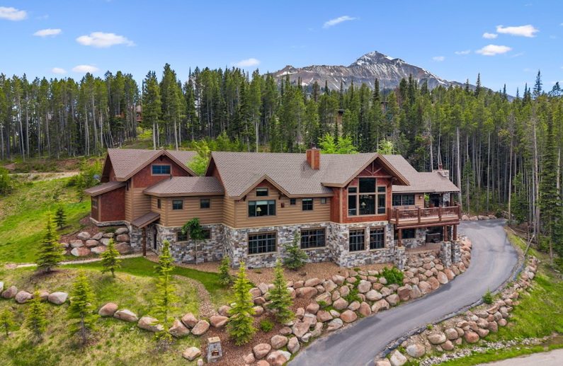 The Duke's Sky Lodge Photo