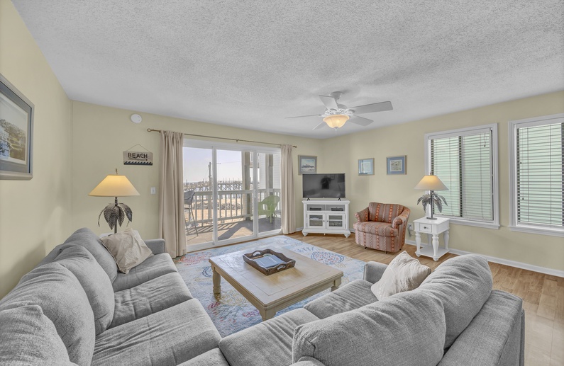 Island North B9