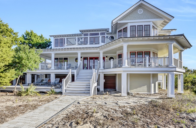 Beacon Point Inn-Main House