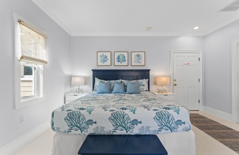 Marsh Harbour Inn-Savannah Retreat 8