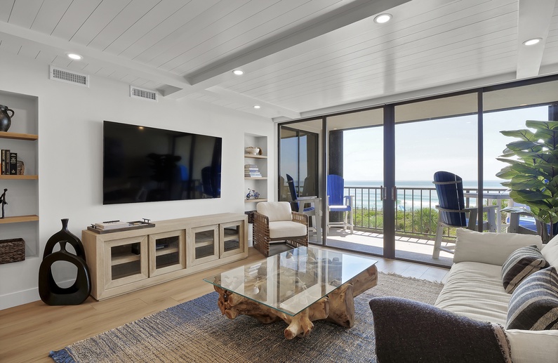 Station One - 3J Ocean's Edge