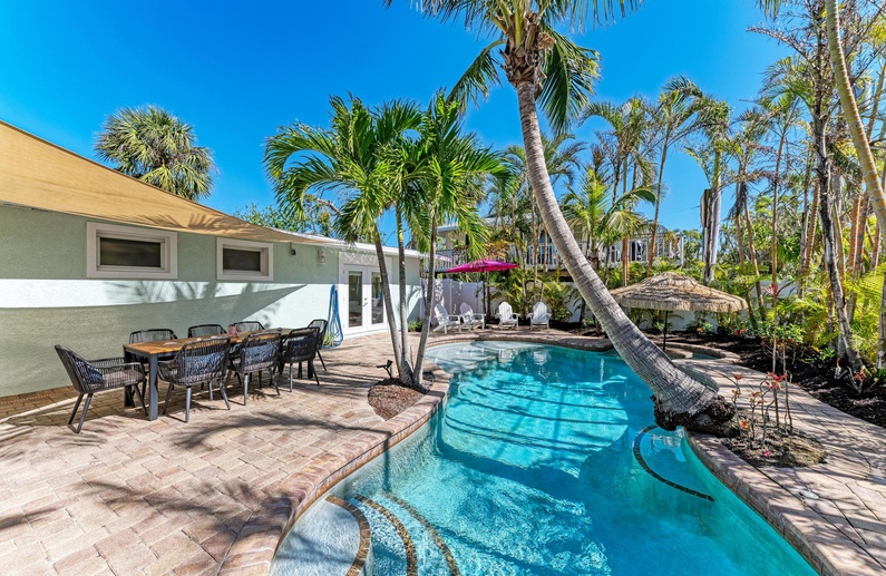 Tinas Piece of Paradise