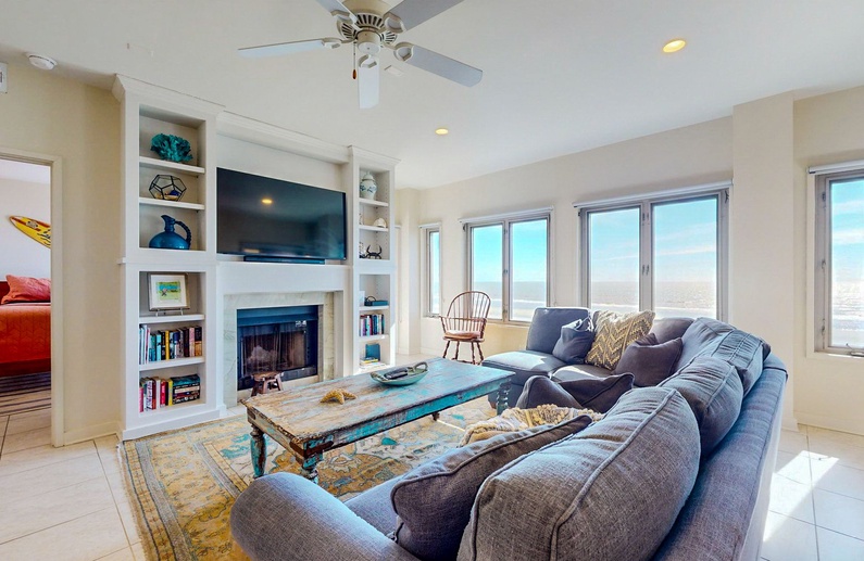 5121 Windswept Oceanfront Villa