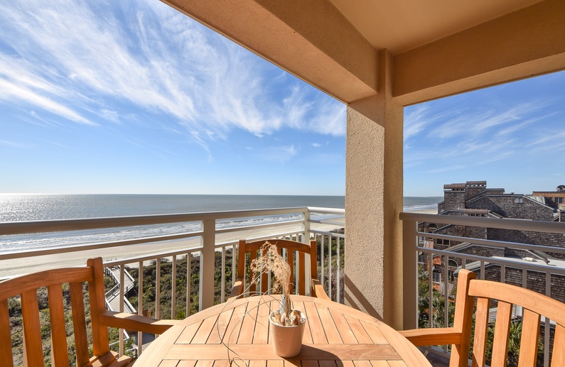 5133 Windswept Oceanfront Villa