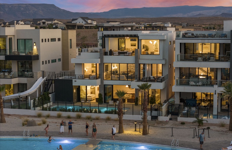 Luxury Beachside