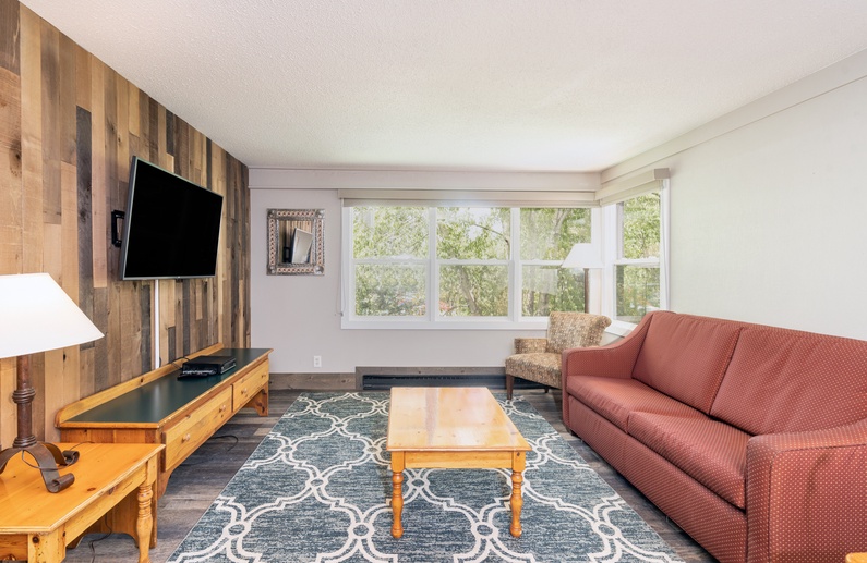 Mountainside Inn 113