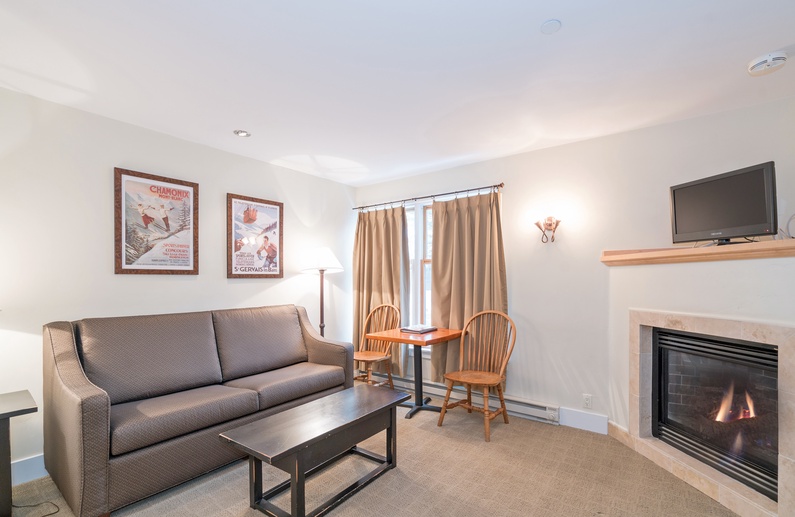 Mountainside Inn 106