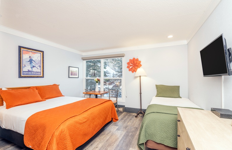 Mountainside Inn 103