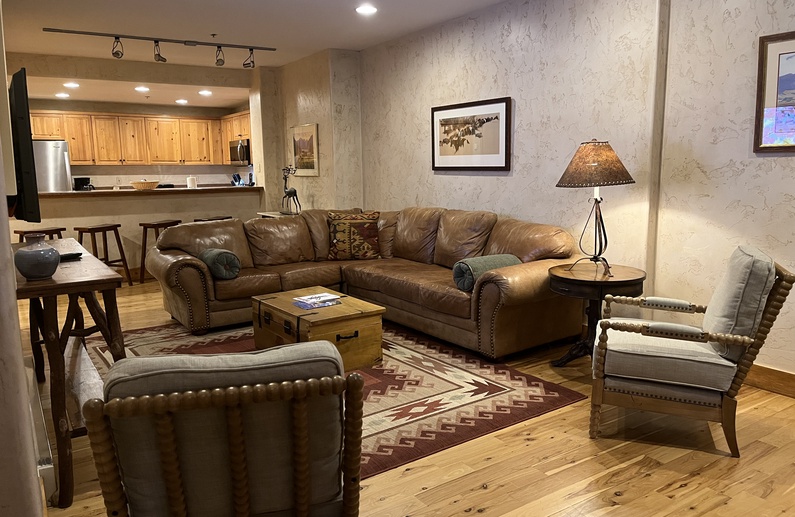 Bear Creek Lodge 107