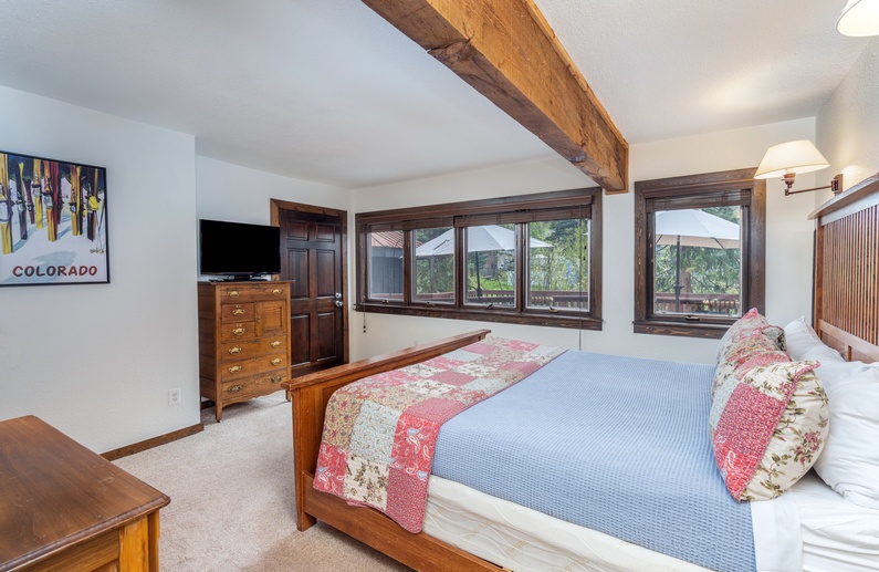 Manitou Lodge #4
