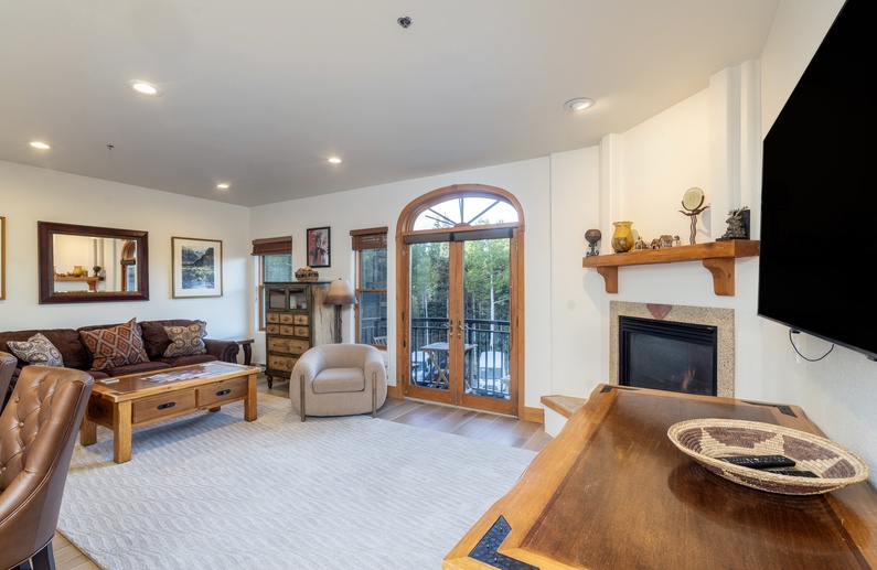 Bear Creek Lodge 211