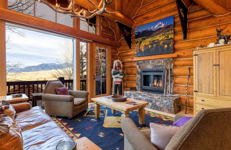 See Forever Cabin 103