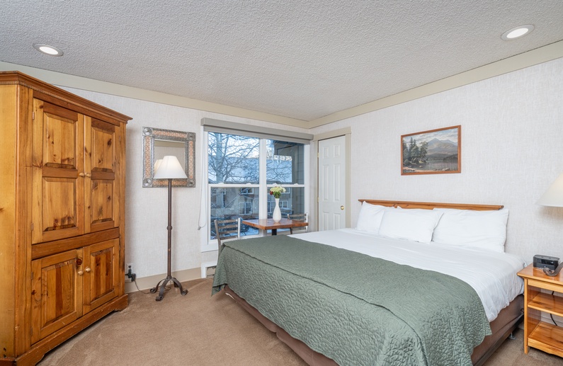 Mountainside Inn 318