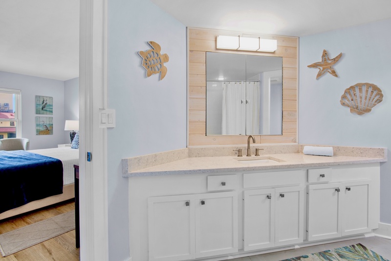 Primary Ensuite Bathroom