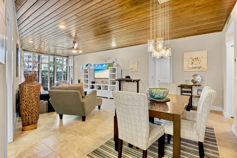 Harbor Towers 111 by Tropical Sands Accommodations