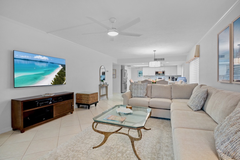 Midnight Cove II Unit 910 by Tropical Sands Accommodations