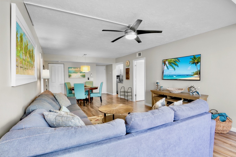 Harbor Towers 221 by Tropical Sands Accommodations