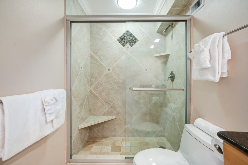 Harbor Towers Unit 330 by Tropical Sands Accommodations