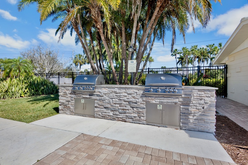 Jamaica Royale - Tropical Sands Accommodations