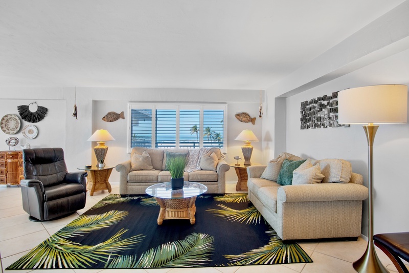 Jamaica Royale 403 by Tropical Sands Accommodations