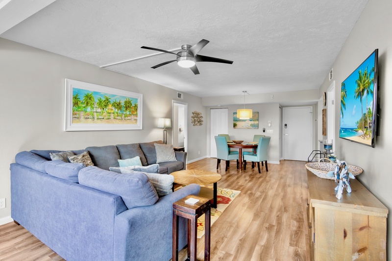 Harbor Towers 221 by Tropical Sands Accommodations