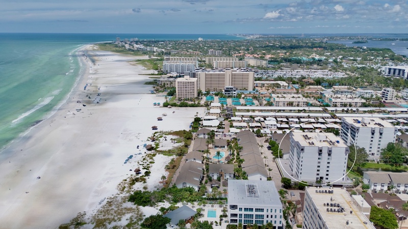 Perfect home near the shoreline