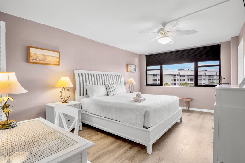 Harbor Towers Unit 415 by Tropical Sands Accommodations