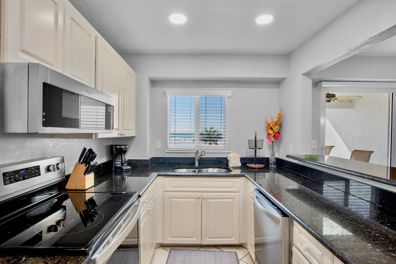 Jamaica Royale 403 by Tropical Sands Accommodations